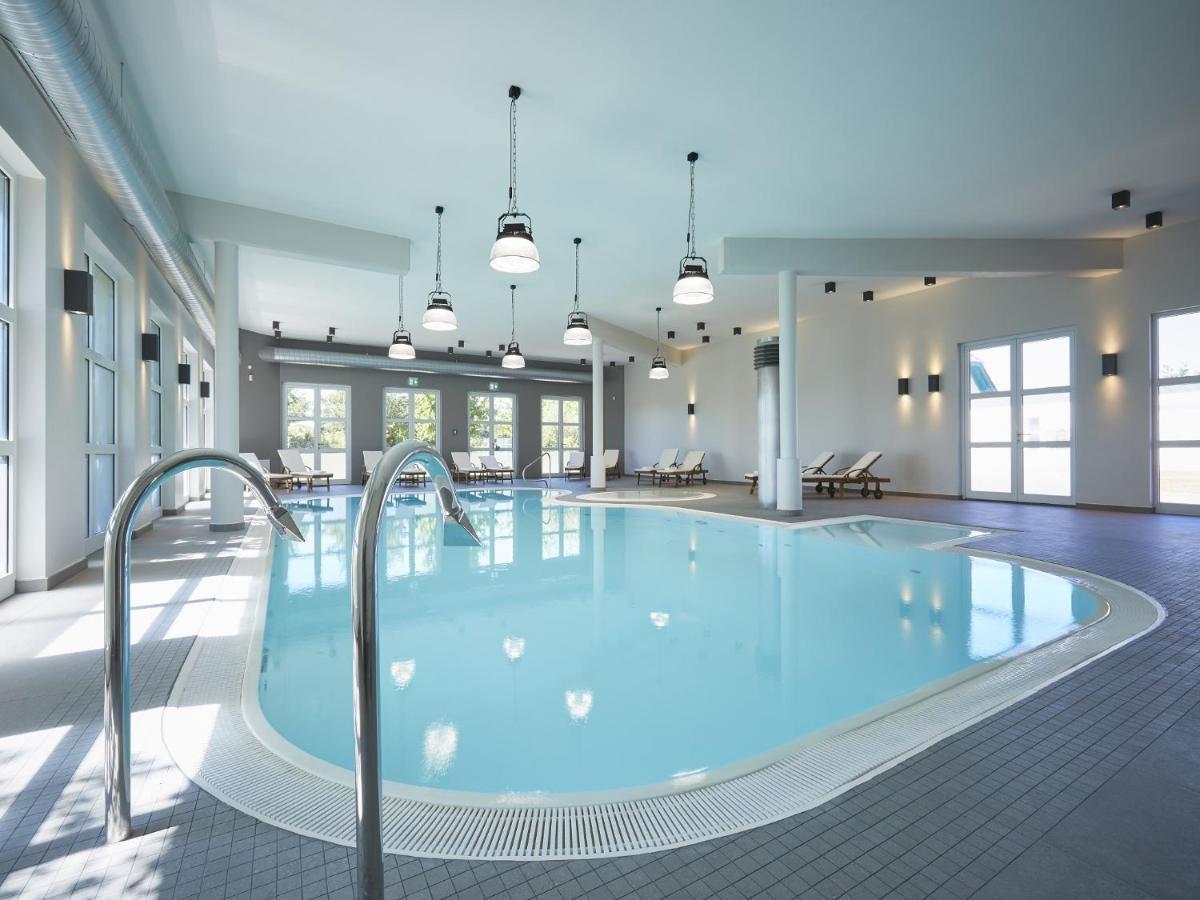 Reetland Am Meer - Premium Reetdachvilla Mit 3 Schlafzimmern, Sauna Und Kamin E24 ドランスケ エクステリア 写真